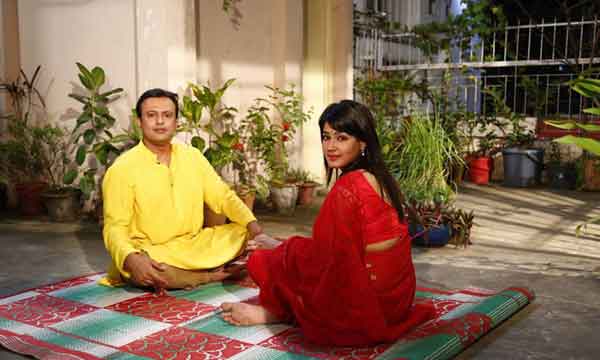 Riaz Mahi in the film Krishnopokkho by meher afroz shaon