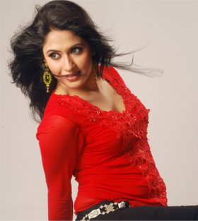 কেয়া-র সময় ভালো যাচ্ছে না