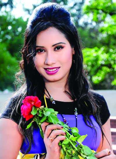 সারাহ জেরিনের হ্যাটট্রিক