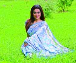 ছয় মাস পর পর্দায়