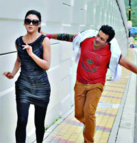 কেন সবাই মালয়েশিয়ায় ছুটছেন!