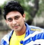 জায়েদ খানের ব্যস্ততা