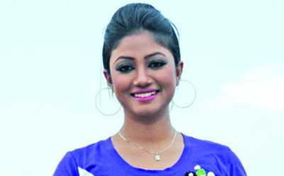 ‘থ্রি লাভারস’