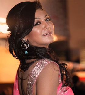 এক বছর পর জয়া