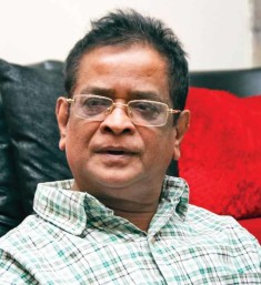 হুমায়ূন আহমেদই শ্রেষ্ঠ