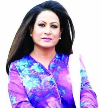 দুই পর্দায় চম্পা