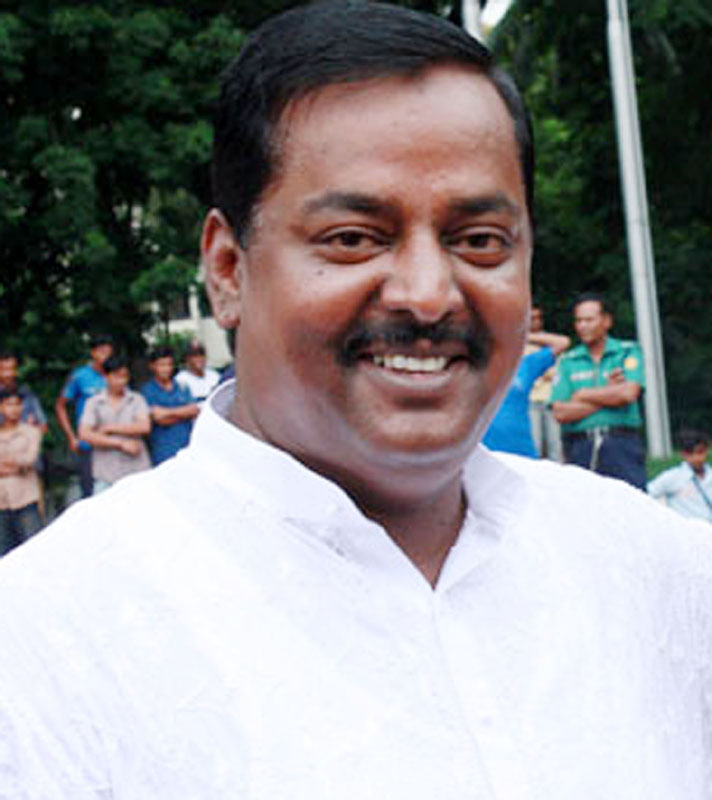 মাহীকে নায়িকা হিসেবে অপছন্দ ডিপজলের [ভিডিও]