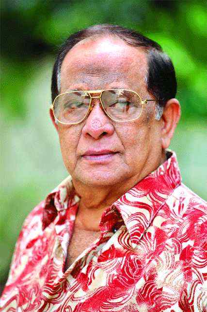 রিমেক হচ্ছে রাজ্জাকের ‘বেঈমান’