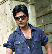 নতুন ছবিতে পারভেজ