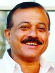 নতুন মুখের খোঁজে খোকন