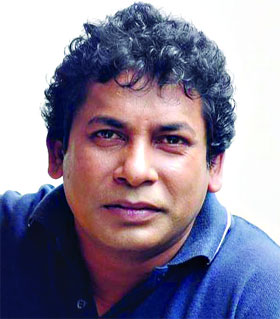 নেতিবাচক চরিত্রে মোশাররফ করিম