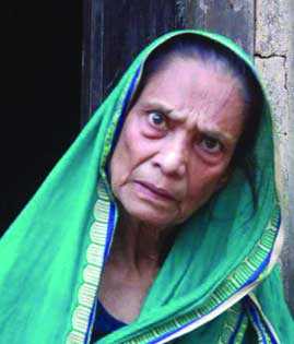 হাসপাতালে রানী সরকার