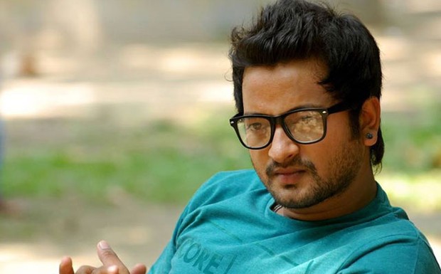 মুখোমুখি সায়মন ও বাপ্পি