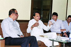 ‘ভিডিও পাইরেসি বন্ধে আজ থেকেই কাজ শুরু’