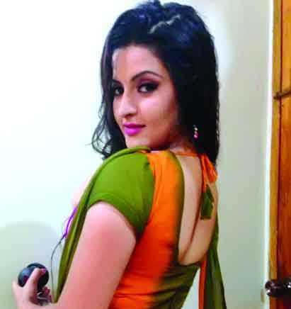 প্রযোজনায় পরীমণি