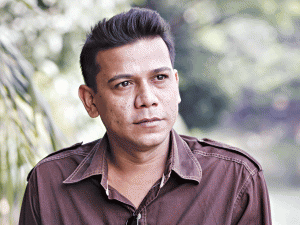 খলনায়ক শতাব্দী ওয়াদুদ