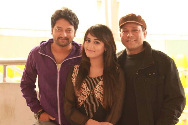 শুরু হলো চোখের দেখা