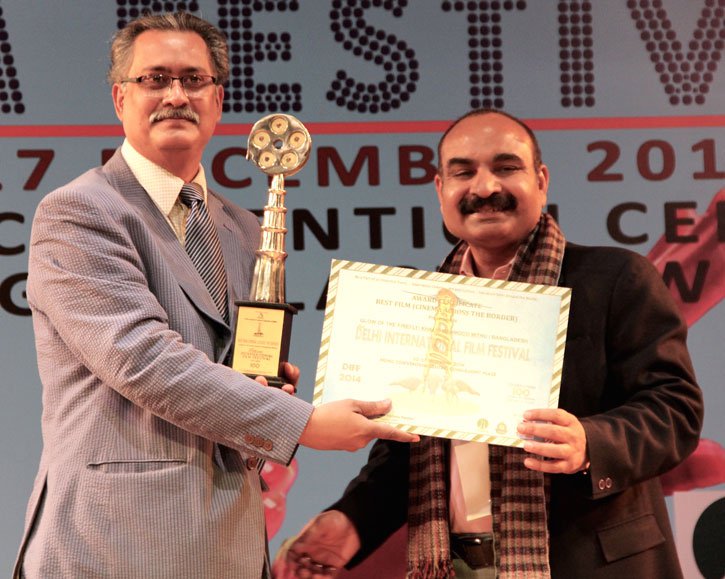 দিল্লীতে জোনাকির আলো সেরা ছবি