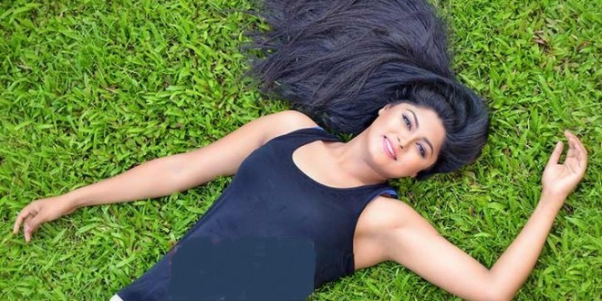 মৌসুমী হামিদ কেন আইটেম গানে