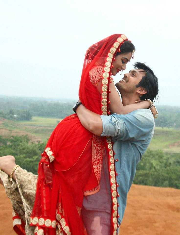 বিনা কর্তনে সেন্সর ছাড়পত্র পেল “ছুঁয়ে দিলে মন”