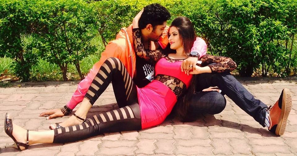 এপ্রিলের প্রথম সপ্তাহে পাগলা দিওয়ানা