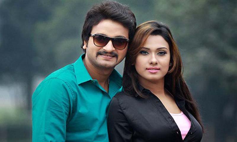 কিছু বলতে চান না সাইমন