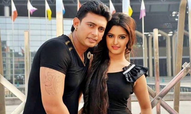 আবারো প্রদর্শনের অযোগ্য নগর মাস্তান