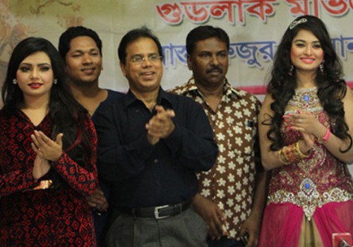 মন ছুঁয়ে যায় ছবিতে শিরিন শিলা