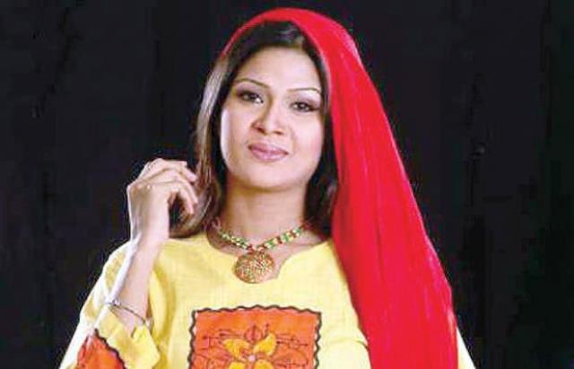 ম্যাডাম ফুলি ২ বানাচ্ছেন আশিকুর রহমান