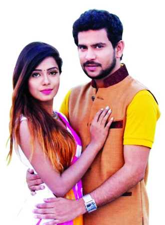 নিরব হিন্দু, সামিরা মুসলমান