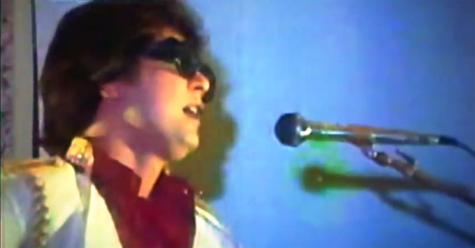 বন্ধুত্বের দুই সিনেমায় জাফর ইকবাল