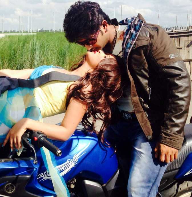 ট্রেলারঃ লাভার নাম্বার ওয়ান