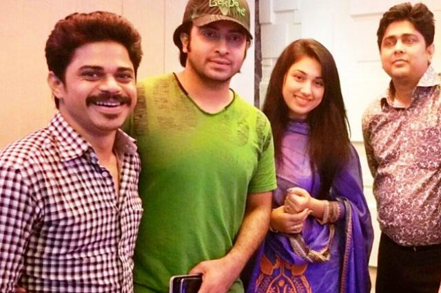 ভার্সেটাইল মিডিয়ার চলচ্চিত্রে শাকিব-অপু