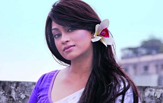 রেডিওতে পপি