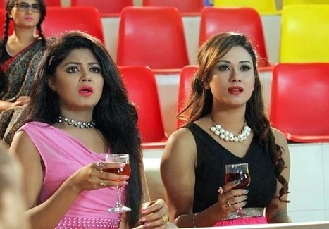 শতভাগ বিনোদনে ঠাসা ব্ল্যাকমেইল