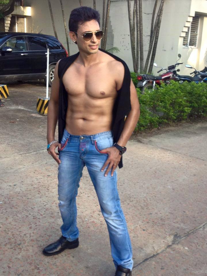 নতুন দুই ছবিতে জায়েদ খান