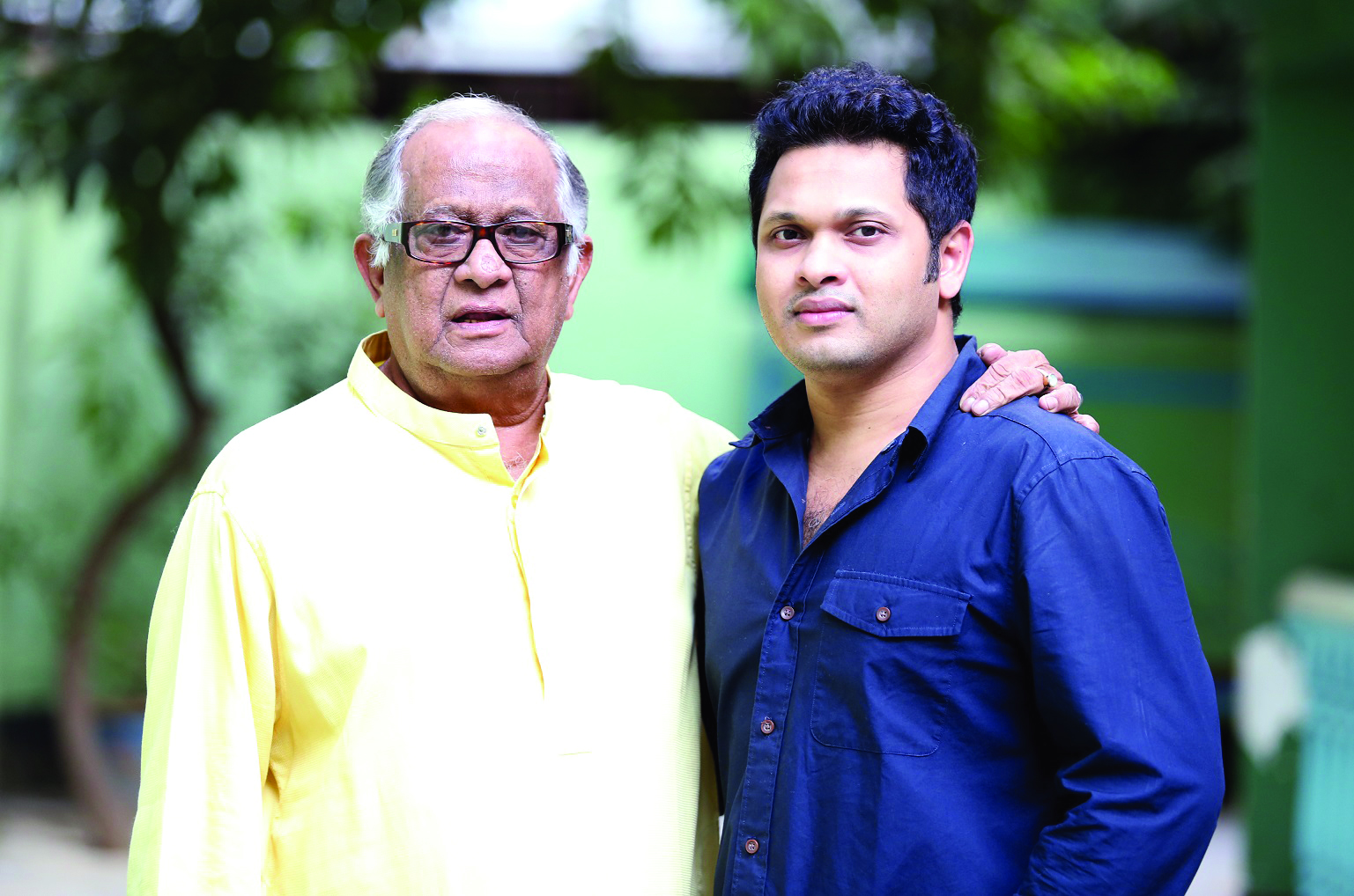 ছেলের নির্মাণে অভিনয়ে ফিরছেন নায়করাজ