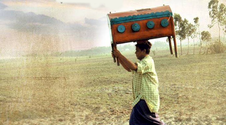 কেন থমকে গেল বায়স্কোপ