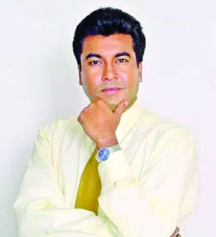 মান্নার ‌‘অনন্ত প্রেমে’ মৌসুমীর সঙ্গে সানী