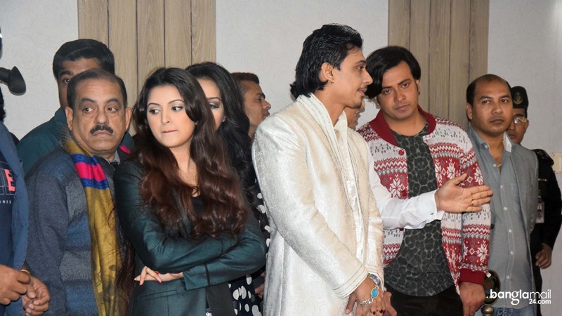 পাইরেসিতে হঠাৎ সরগরম এফডিসি