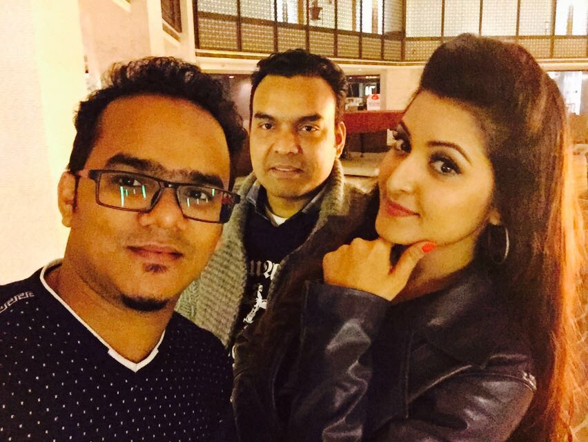 অনন্য মামুনের সিনেমায় পরী মনি