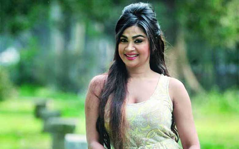 ‘ম্যাডাম ফুলি টু’র পরিচালক বদল