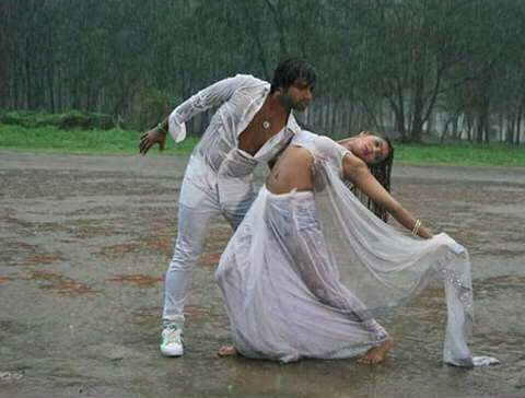 ট্রেলারঃ বুলেট বাবু