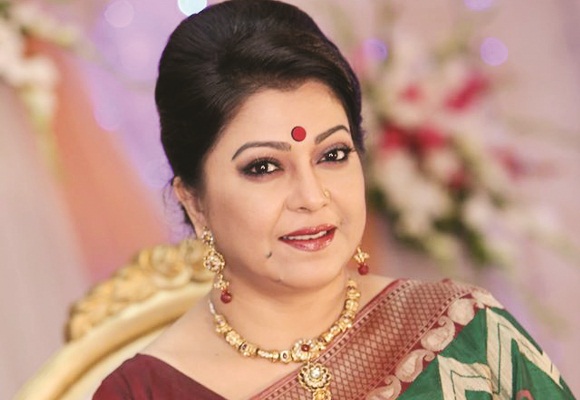 বাবার পাশে দিতির শেষ শয্যা