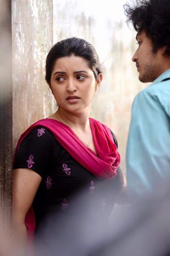 শুটিংস্পটে আহত পরী হাসপাতালে