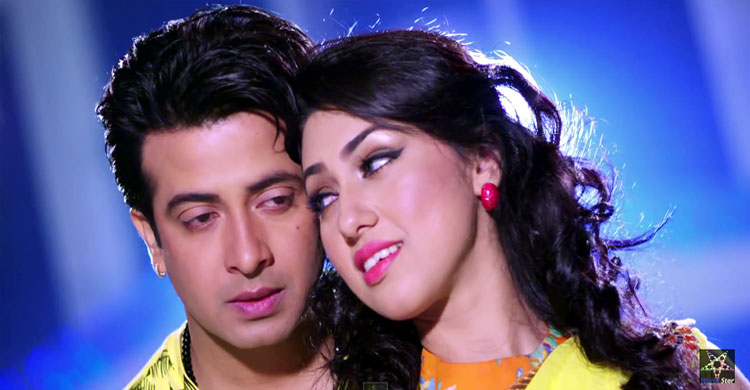 শাকিব প্রযোজিত সিনেমায় নেই অপু!