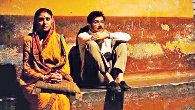 ৬ প্রেক্ষাগৃহে উড়ছে ‘শঙ্খচিল’