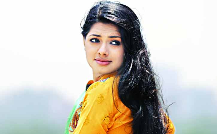 পরমব্রতর বিপরীতে তিশা