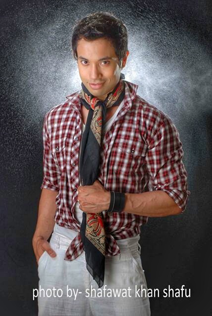 দ্বিতীয় সিনেমায় বিরাট আকর্ষণ