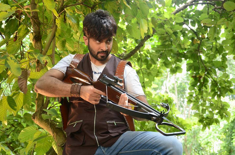 ‘বসগিরি’র বৈচিত্রহীন টাইটেল গান (অডিও)